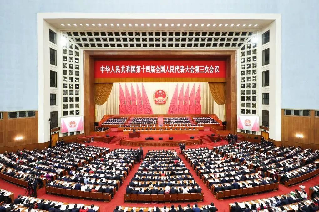 响应2025政府工作报告：沛城科技以新型储能技术助推全球能源转型(图2)